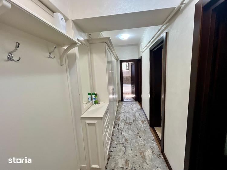 Apartament de vanzare, 2 camere, decomandat, 53 mp, CUG - 2