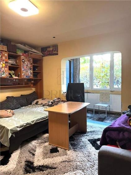 GIROCULUI - VLADEASA - PARTER - 3 CAMERE - 2 BAI - 2 BALCOANE - CLIMA - 4