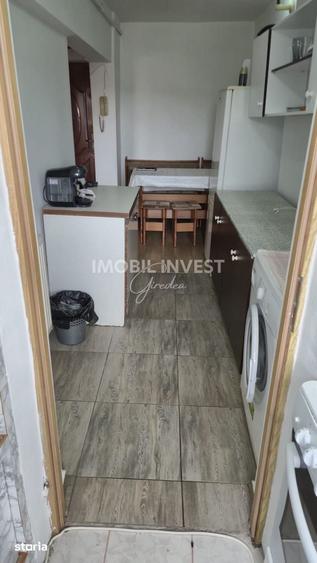 Garsoniera Spatioasa 30 mp, Cetate,Ideala pentru Locuit sau Investitie - 1