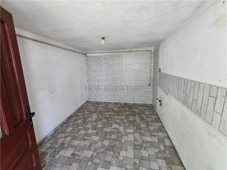 Vand casa la curte,teren 300 mp, Giulesti, sector 1. - 8