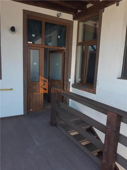 Apartament 3 camere cf 1 decomandat zona Centru - 11