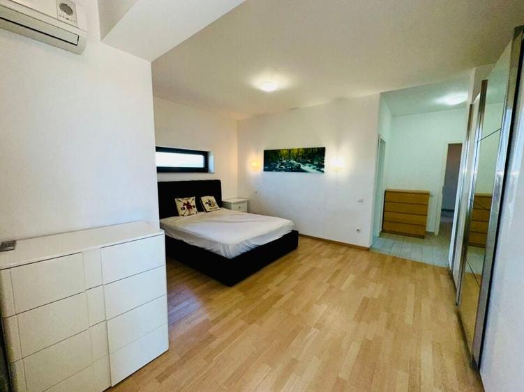 Aleea Privighetorilor 4 camere decomandate (ne)mobilat complet etaj 2/S+P+7 - 14