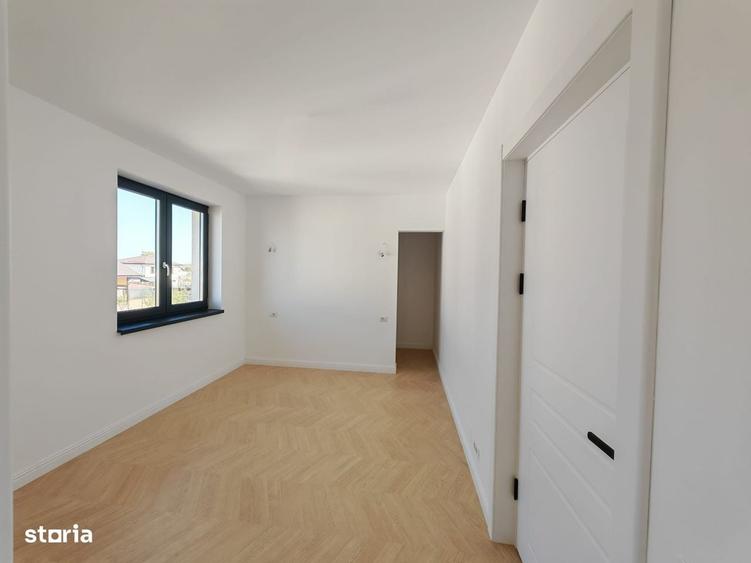 Casă cu 4 camere în Bălăceanca