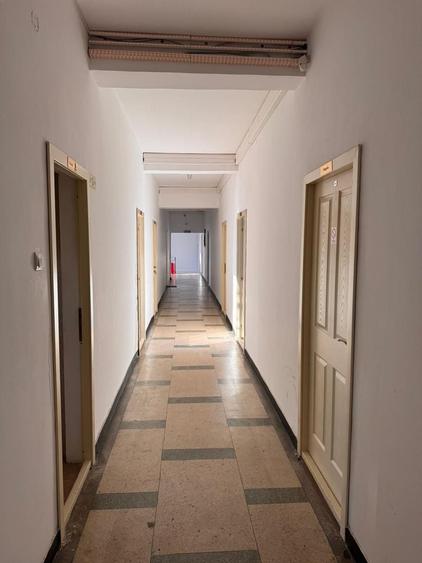 Cladire birouri / spatiu comercial - 584 mp  - Comision ZERO - 8