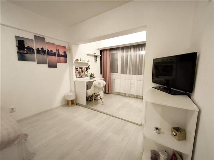 Apartament 4 camere decomandat etaj intermediar Astra - 3