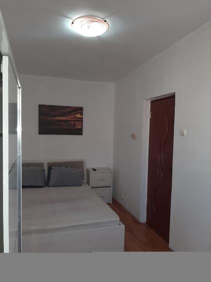 Apartament 3 camere METROU GORJULUI - 10