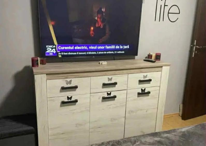 Apartament 3 camere, decomandat - zona Vlahuta - 4