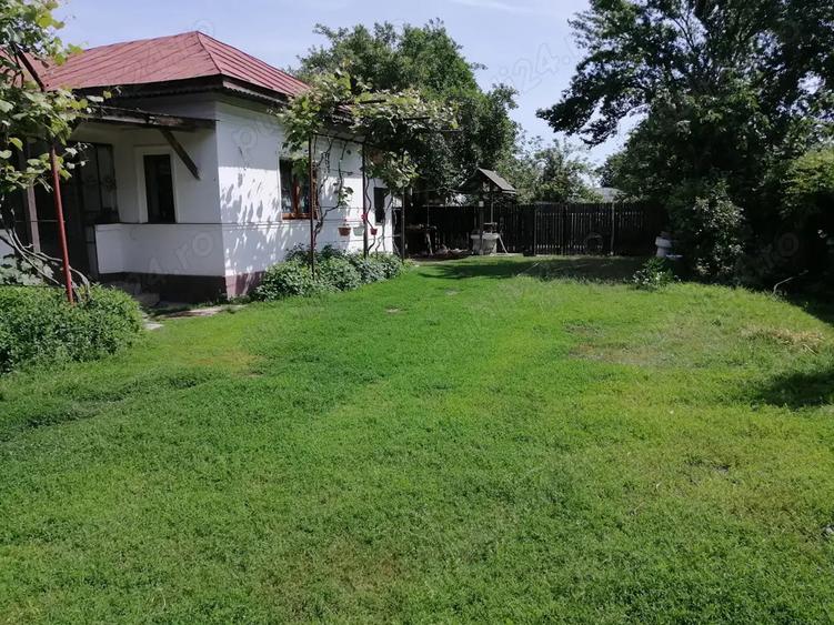 Casa de vanzare cu teren mare in satul Bolovani, 45km Bucure?ti - 9