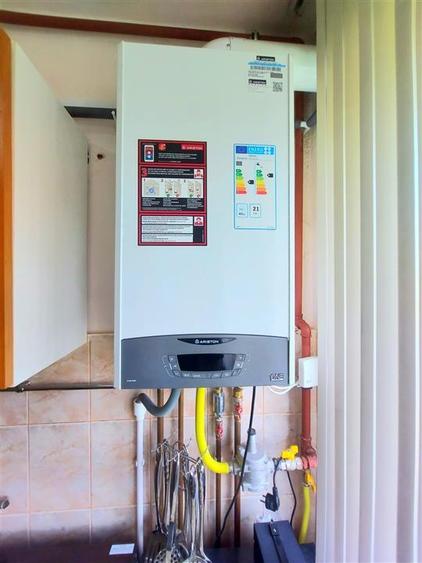 Apartament 3 camere. Zona  Podgoria. - 12