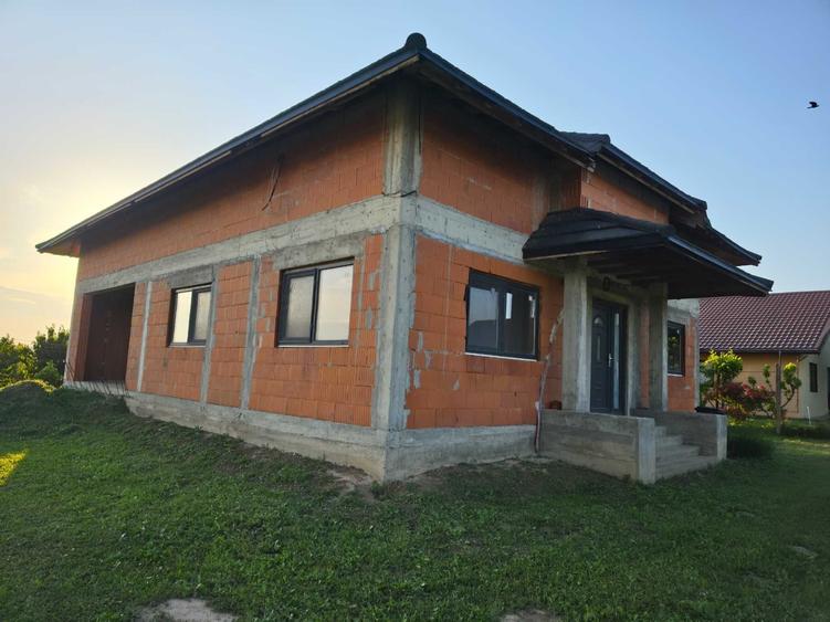 Casa premium din caramida la rosu (200 mp), BECI, livada pe rod in Malcoci Ideala pentru Familie sau Pensiune - 7