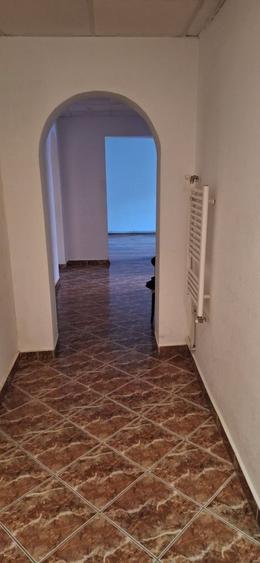 Apartament de vanzare - 1