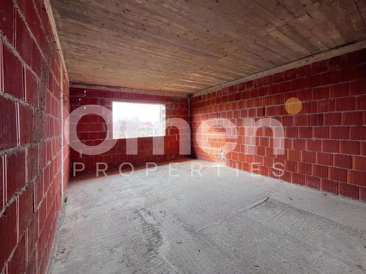 Casa P+M la rosu | 204 mp | 5 ari teren | compartimentare excelenta | Satulung. - 5