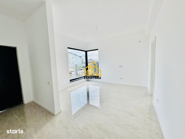 CASA CLINCENI INDIVIDUALA/ MODERNA/ - 3