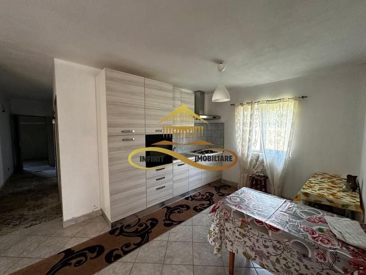 Casa de vanzare in Secuieni / Bacau - 12