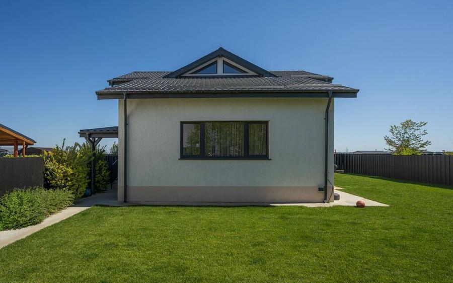 Casa cu Mesteceni! Complex Lalelelor Domne?ti - 12