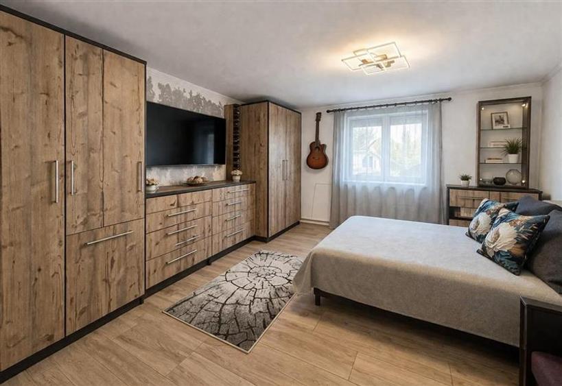 Casa renovata, + 1.000mp teren, areal linistit, Remetea, Targu Mures - 3