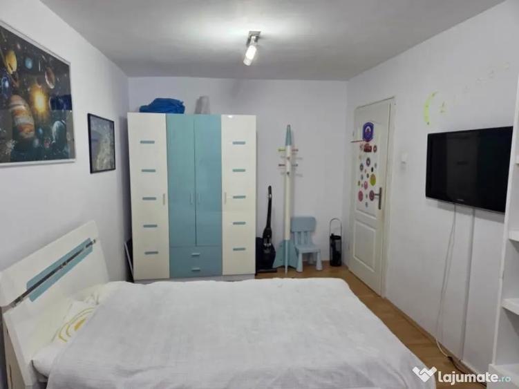 Apartament 3 camere, 75 mp, zona Corni?oiu - 2