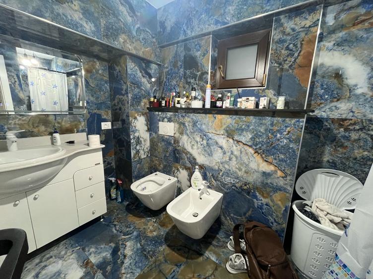 Apartament trei camere complet renovat - zona Blvd. Unirii - etaj 2/8 - 6