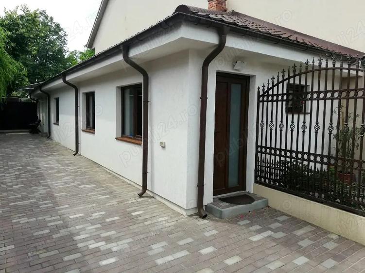 Inchiriez casa noua 80mp in Focsani zona centrala si curte 120mp - 9