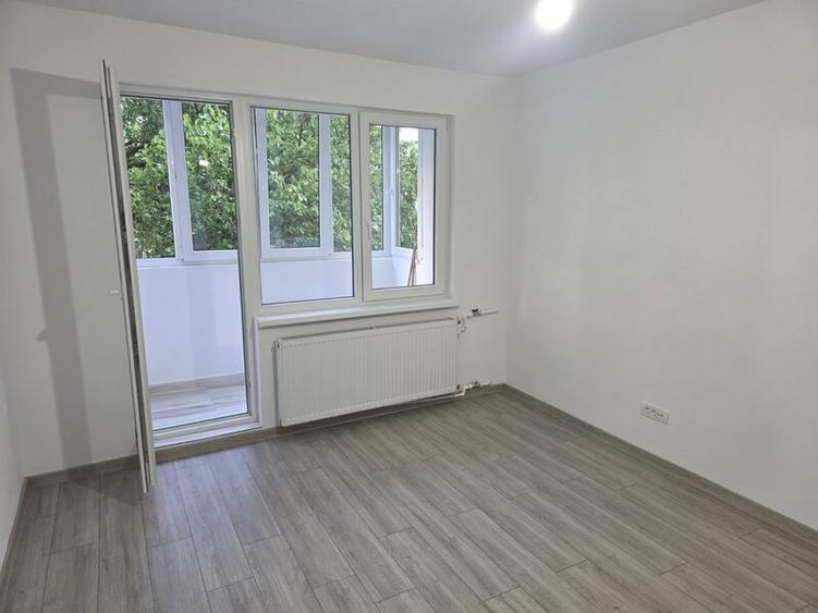 Barajul Lotru, 5 minute metrou, parc IOR, bloc mixt,renovata complet - 7