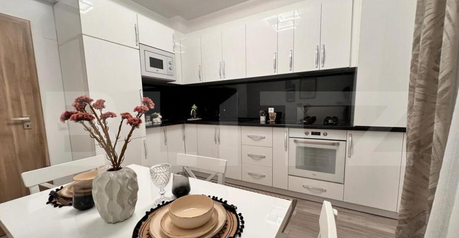 Apartament 2 camere, 58 mp, zona Rovine - 12