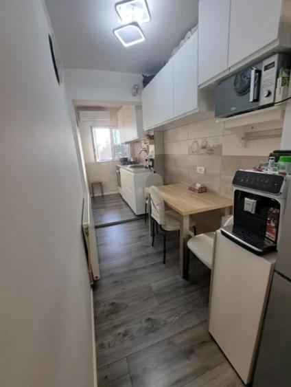 56000 euro -Garsoniera decomandata renovata- etaj 1 din 4 -bloc 1981 - 1