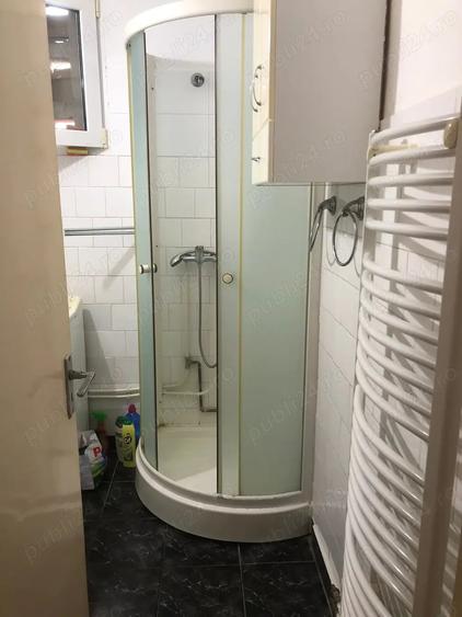 Apartament cu 3 camere în Ineu
