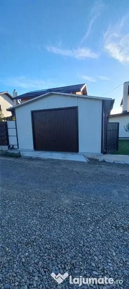 Casă cu 4 camere în Mănăstirea Doamnei