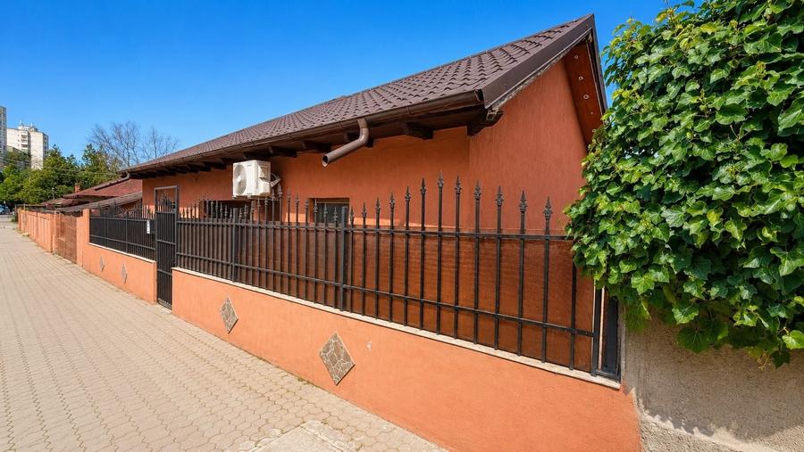 Casă cu 3 camere cu Teren 166 Mp în Ultracentral
