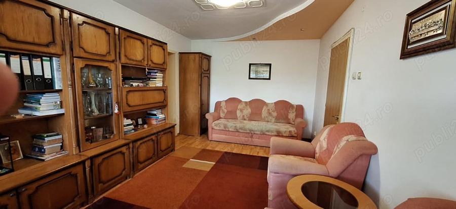 Apartament cu 2 camere decomandat în Grivița