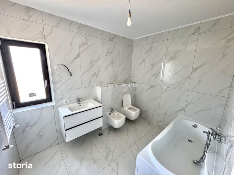 CANALIZARE! ASFALT! Incalz in pard! Vila 4 camere, Bucium - Visan