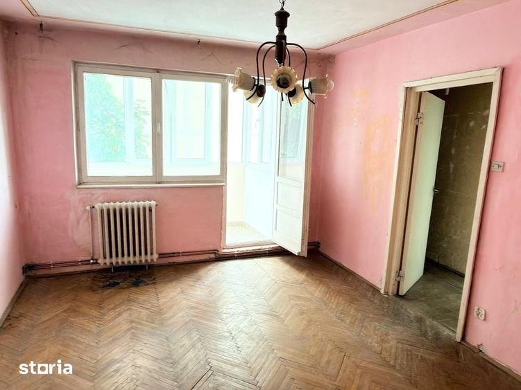 Apartament cu 4 camere în Girocului