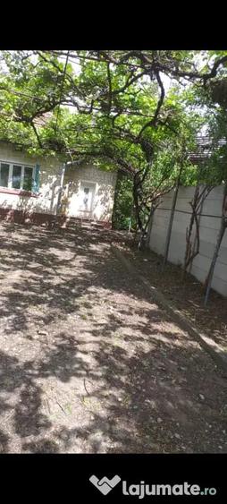 Casă cu 4 camere în Săpoca