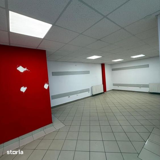 Spațiu comercial, de 90 mp, în Gării