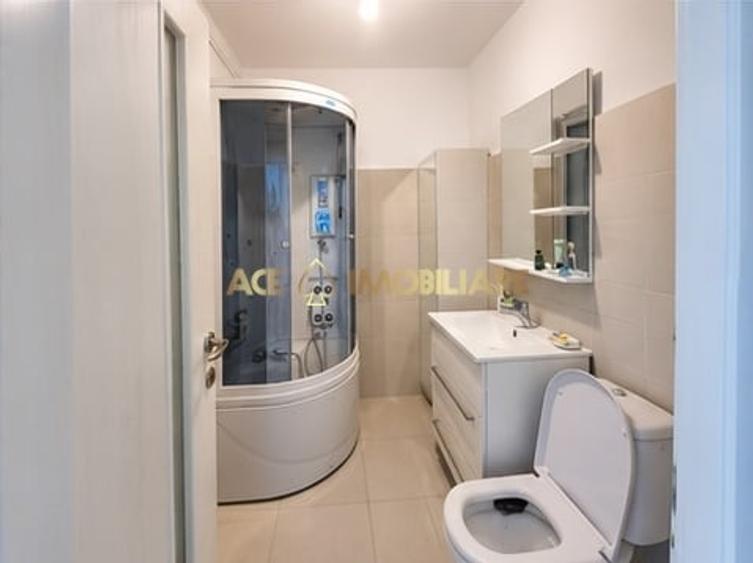 Apartament cu 2 camere decomandat, mobilat în Titan