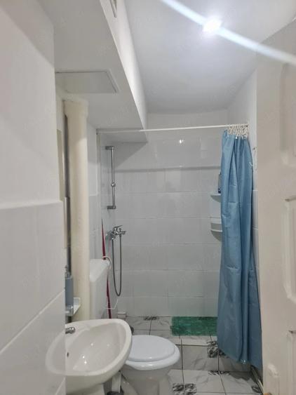 Apartament cu 2 camere semidecomandat în George Bacovia