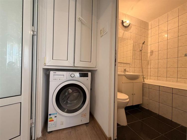 Apartament cu 2 camere semidecomandat în Bartolomeu