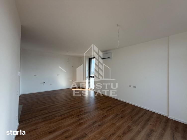 Apartament cu 2 camere în Torontalului — fotografia 3