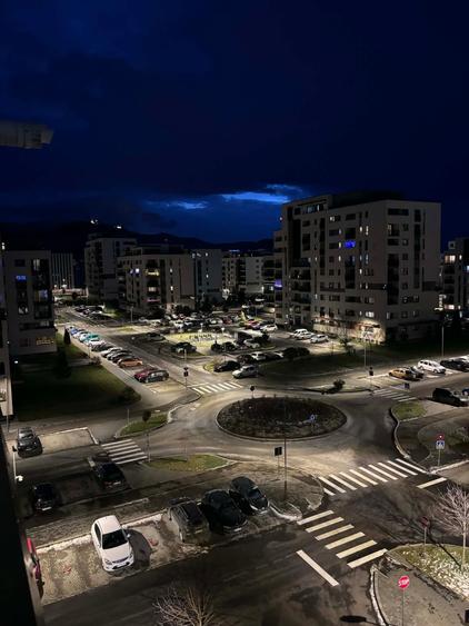 Apartament cu 2 camere decomandat în Central