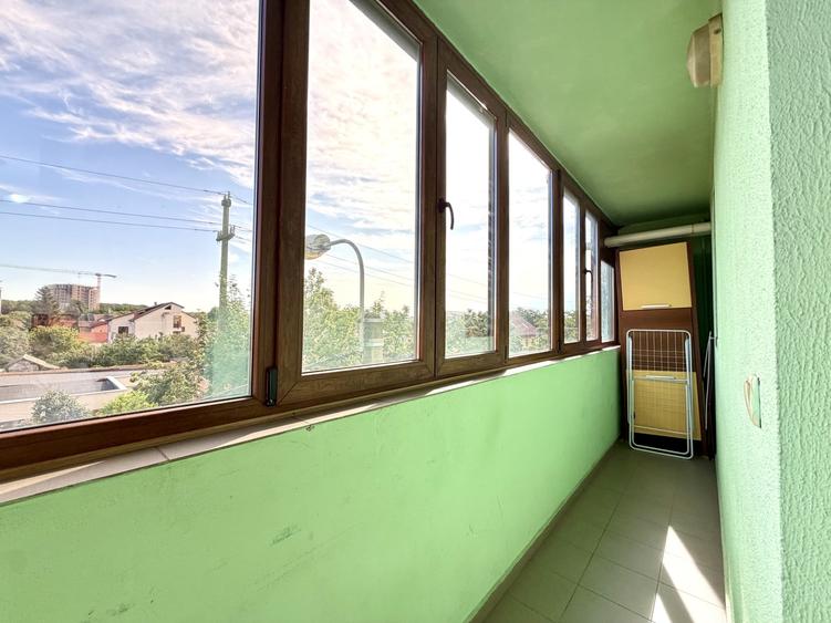 Garsonieră semidecomandată, mobilată în Lipovei