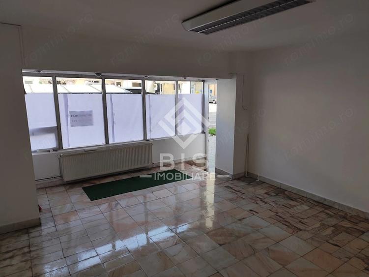 Spațiu comercial, de 40 mp, în Nord