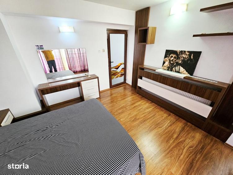 Apartament cu 3 camere în Mazepa 1