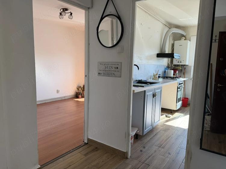Apartament cu 2 camere decomandat în Ștrand