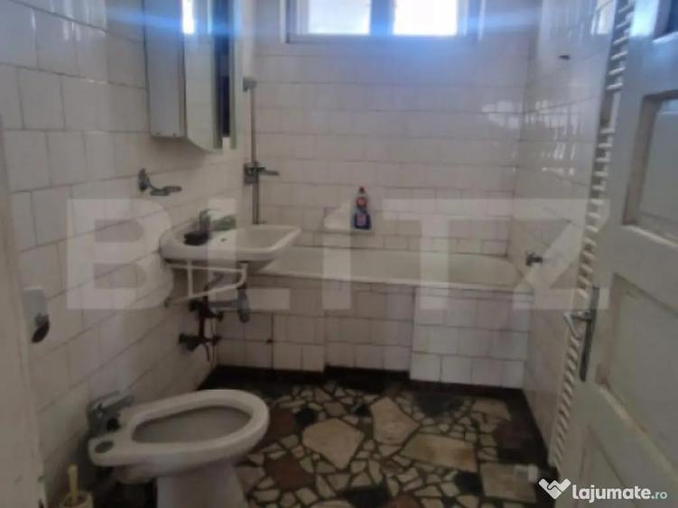 Casa deosebita D-P-E+POD, 6 camere, 200 mp + 1053 mp teren, - 10