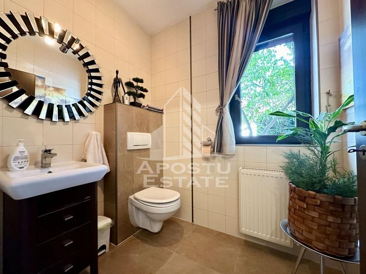 Casa impresionanta cu 5 camere si garaj, la intrare in Dumbravita - 24