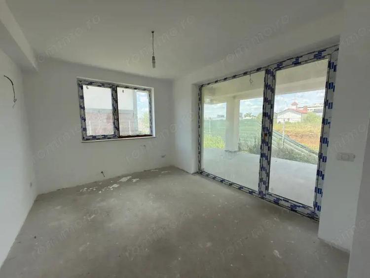 Vila 6 camere la alb - 2