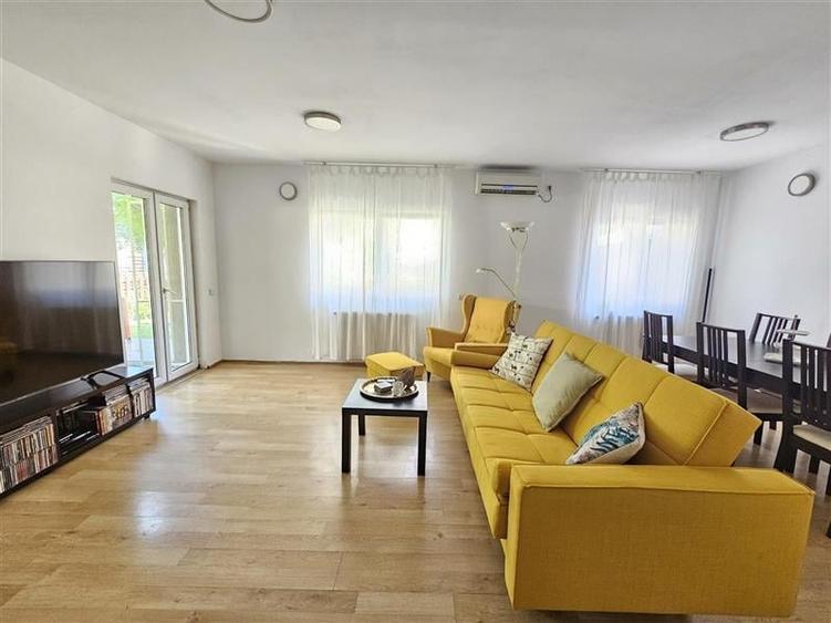 Casuta cu flori si miresme din Pipera situata in ansamblu rezidential securizat, - 6