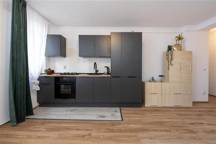 Vanzare apartament 2 camere, central , cu scara interioara Comision 0% - 5