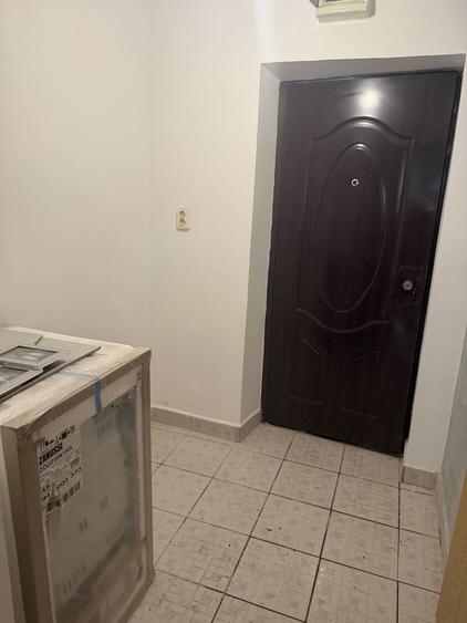 Vand Garsoniera confort 1 zona Artego - 3