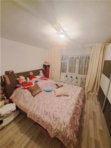 3 CAMERE, DECOMANDAT, GARAJ, MOBILAT SI UTILAT ZONA FABRIC! - 9